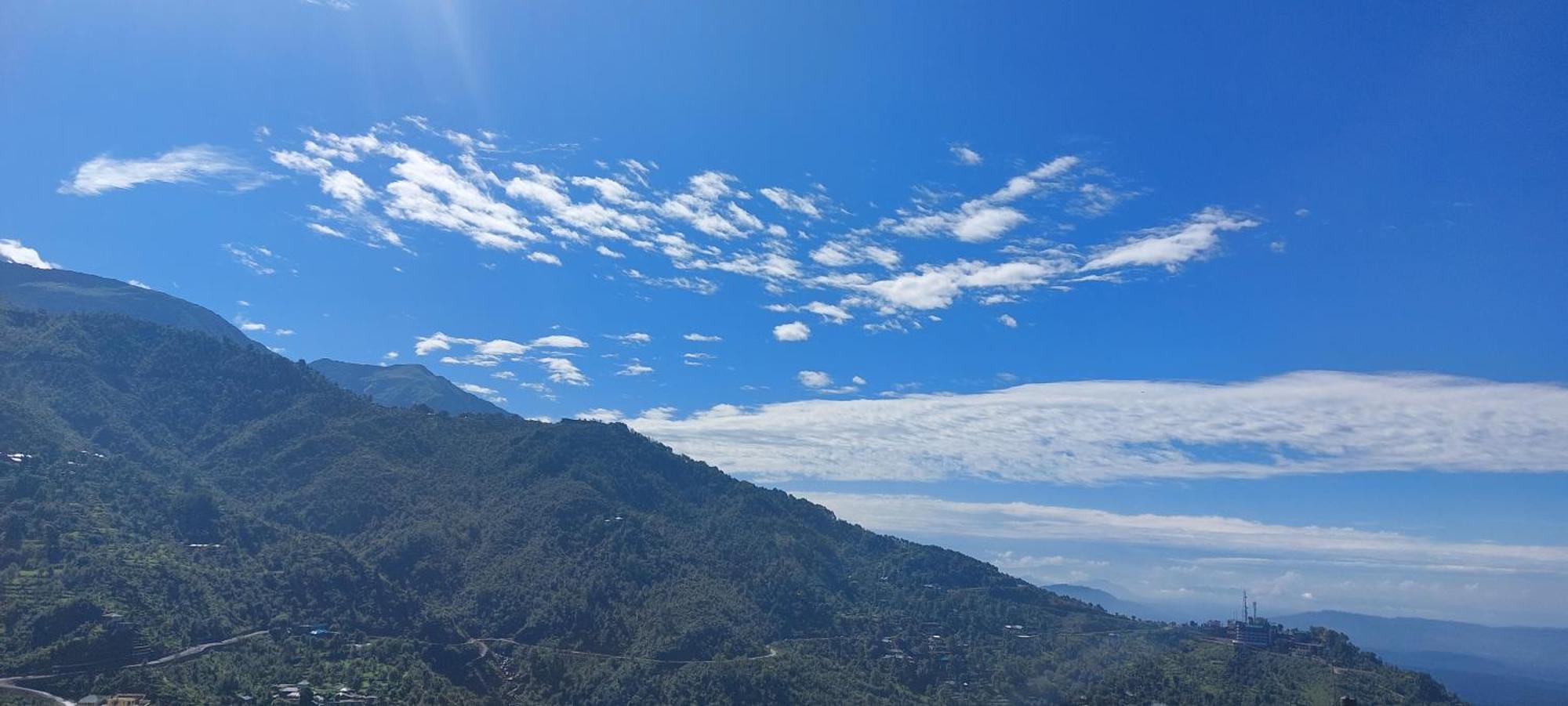 Готель Mountain Heaven Mcleodganj Дармсала Екстер'єр фото